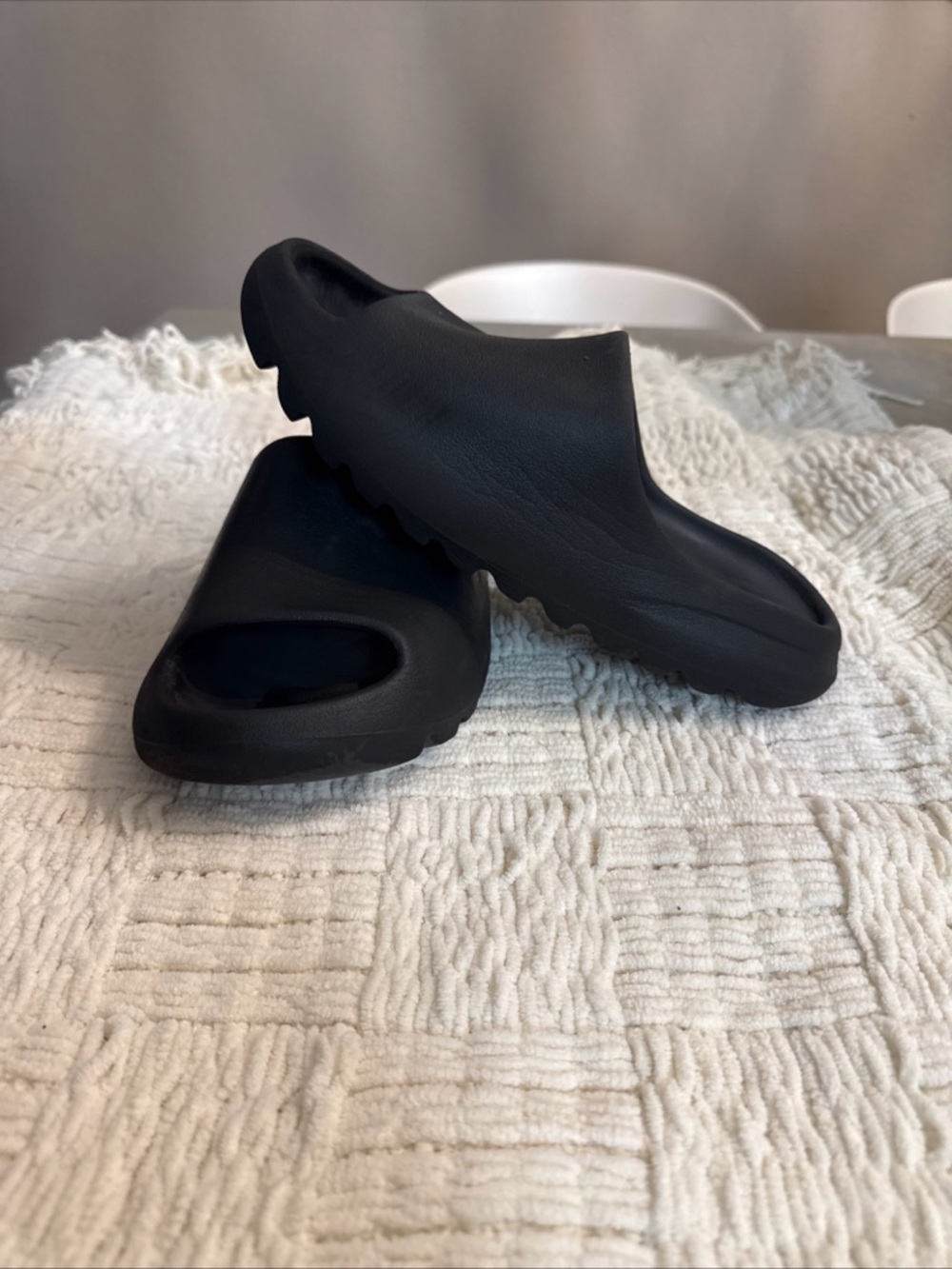 adidas Yeezy Men's Black Molded Slide Sandals